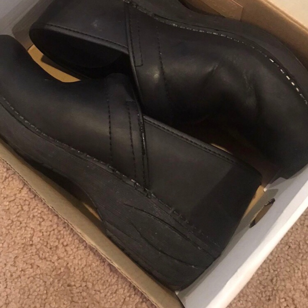 Danskos women size 8